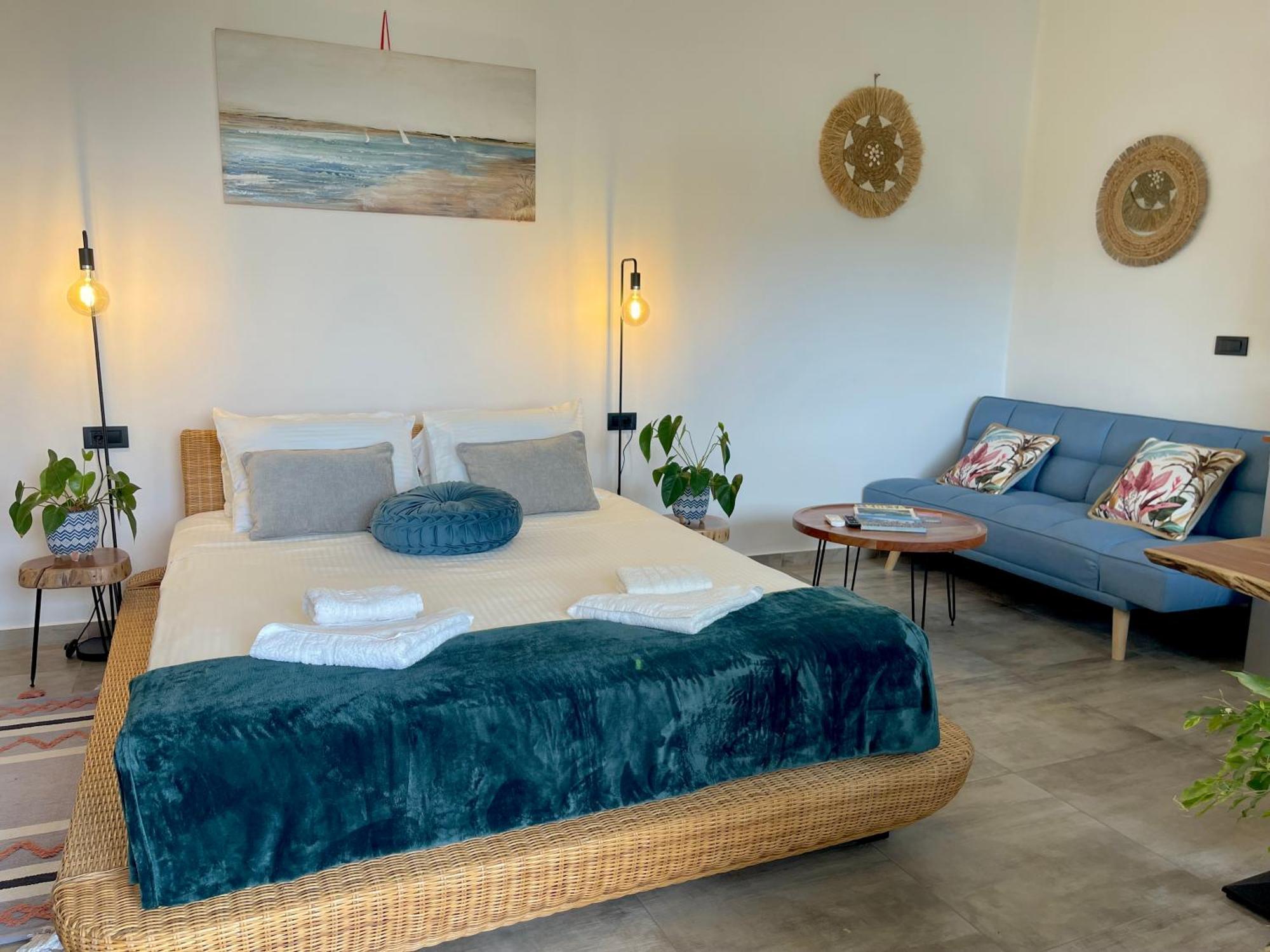 Cavos Luxury Apartments Kíssamos Buitenkant foto